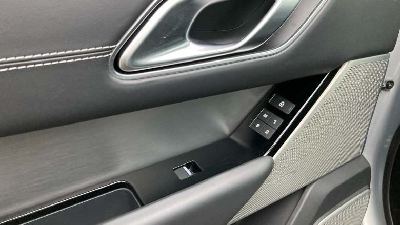 Land Rover Range Rover Velar 2.0 D200 R-Dynamic HSE 5dr Auto Diesel Estate